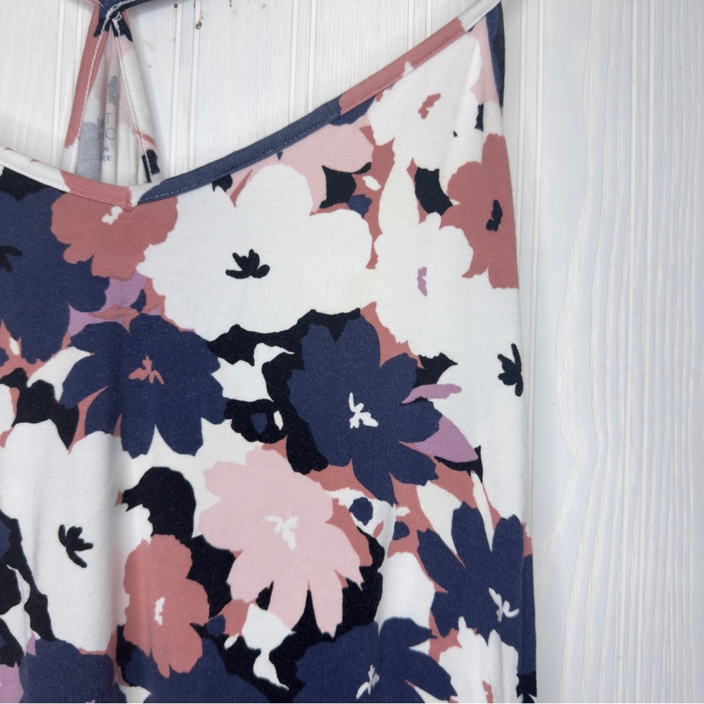 Market & Spruce Karlie floral racer back tank top size 1X - Picture 3 of 8